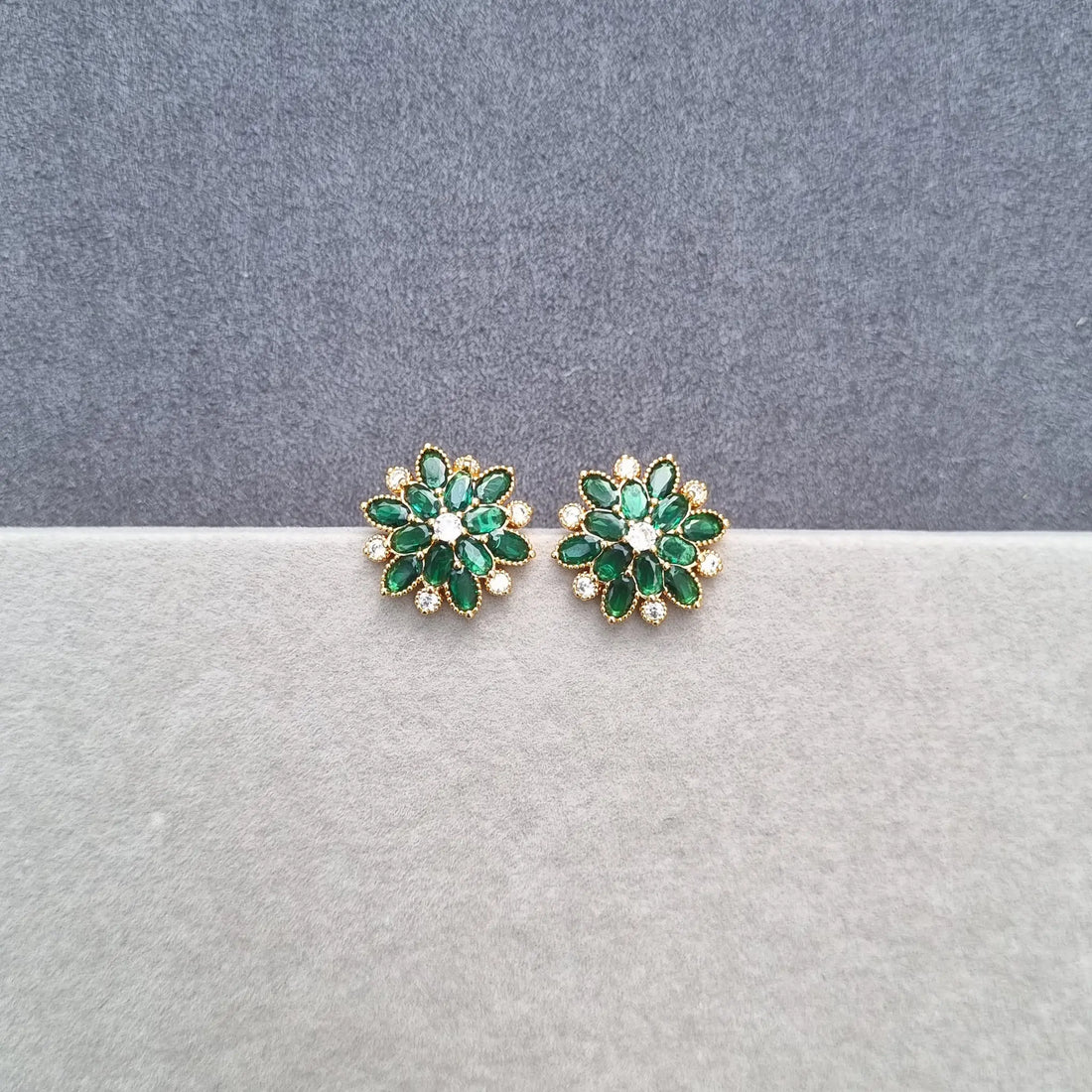 Royal Golden Emerald Blossom Studs [A]E611