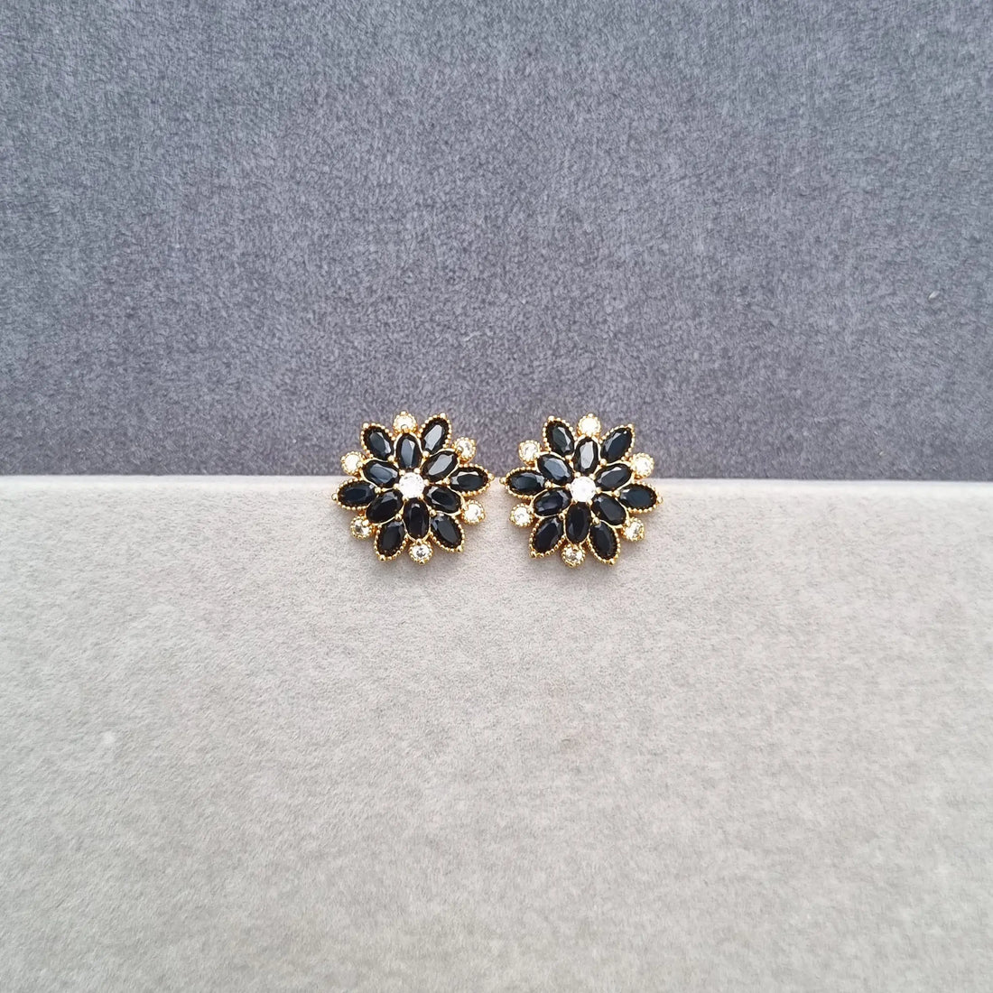 Royal Noir Golden Flora Studs [A]E613