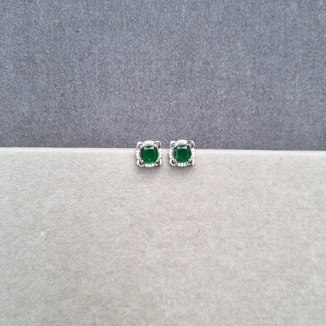 Regal Emerald Cushion Studs [A]E630