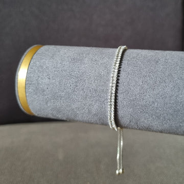 B060 Bracelet