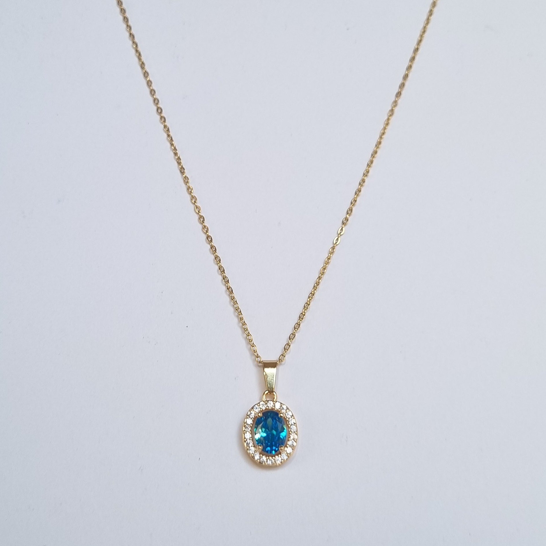 CERULEAN CHARM PENDANT WITH CHAIN N021