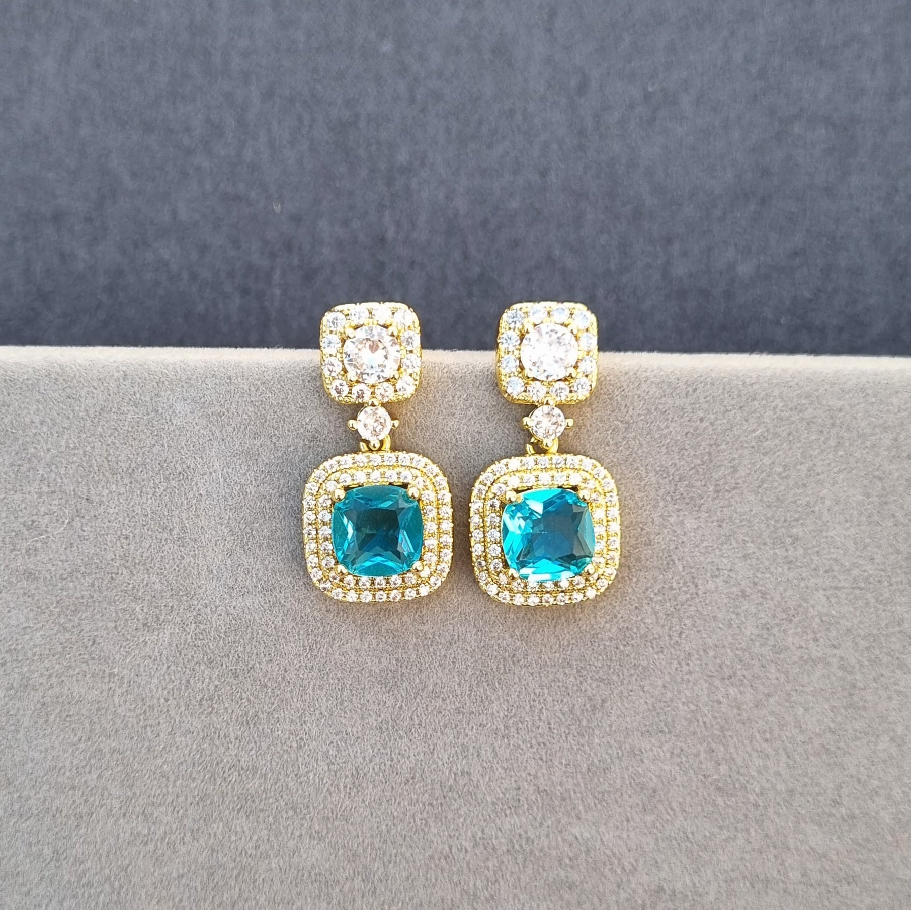 E088 Earrings