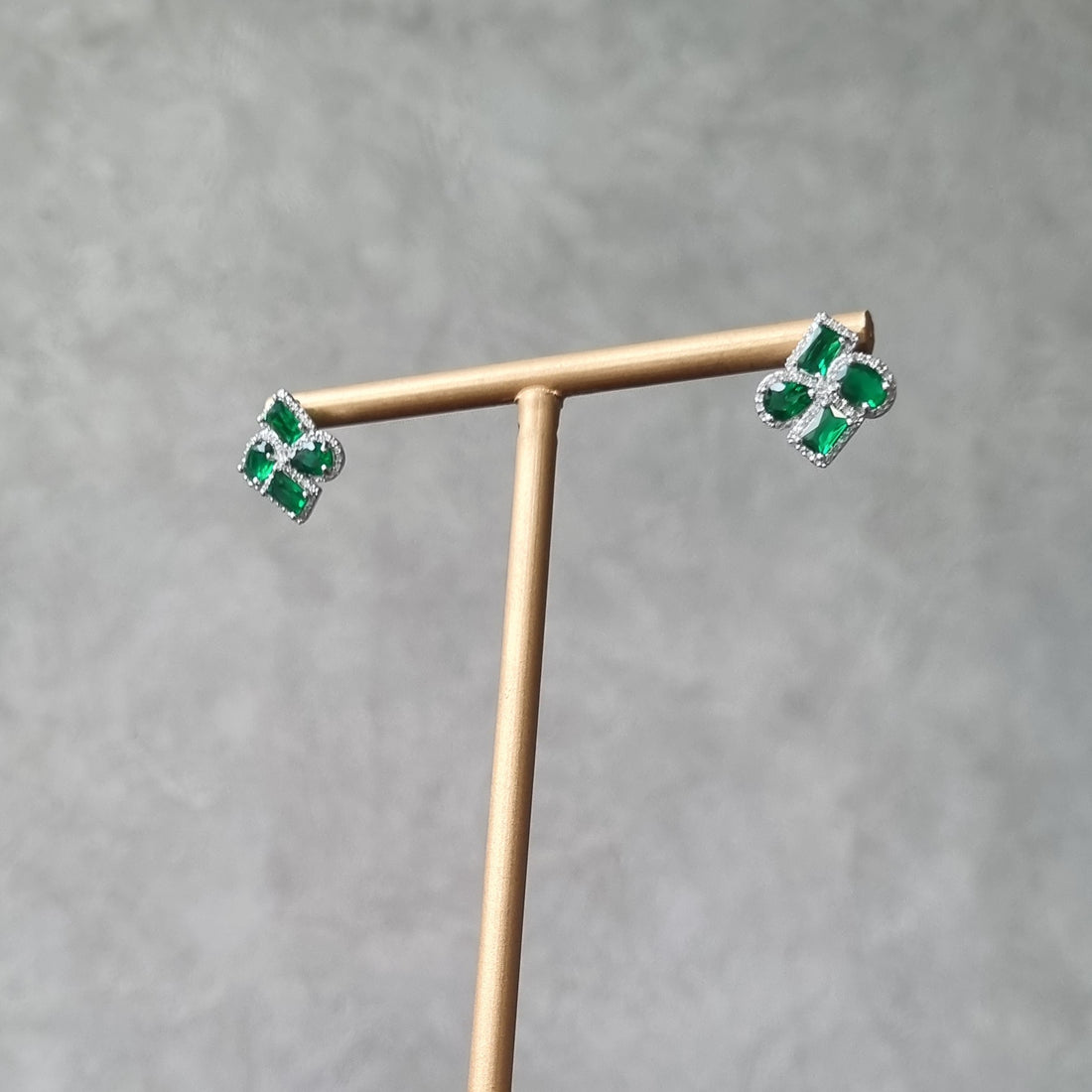 E019 Earrings