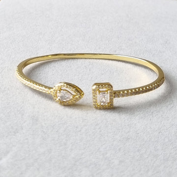 B032 Bracelet
