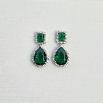 GREEN GLAM DROPS EARRINGS [H]E177
