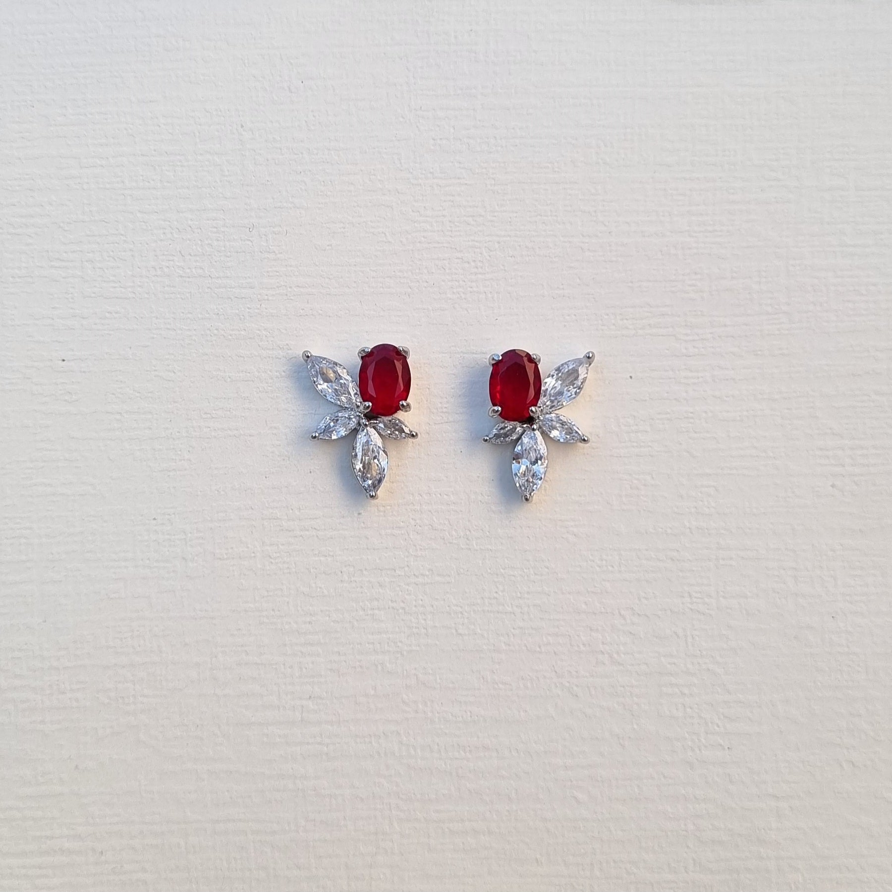 CRIMSON FLOWER EARRINGS E193