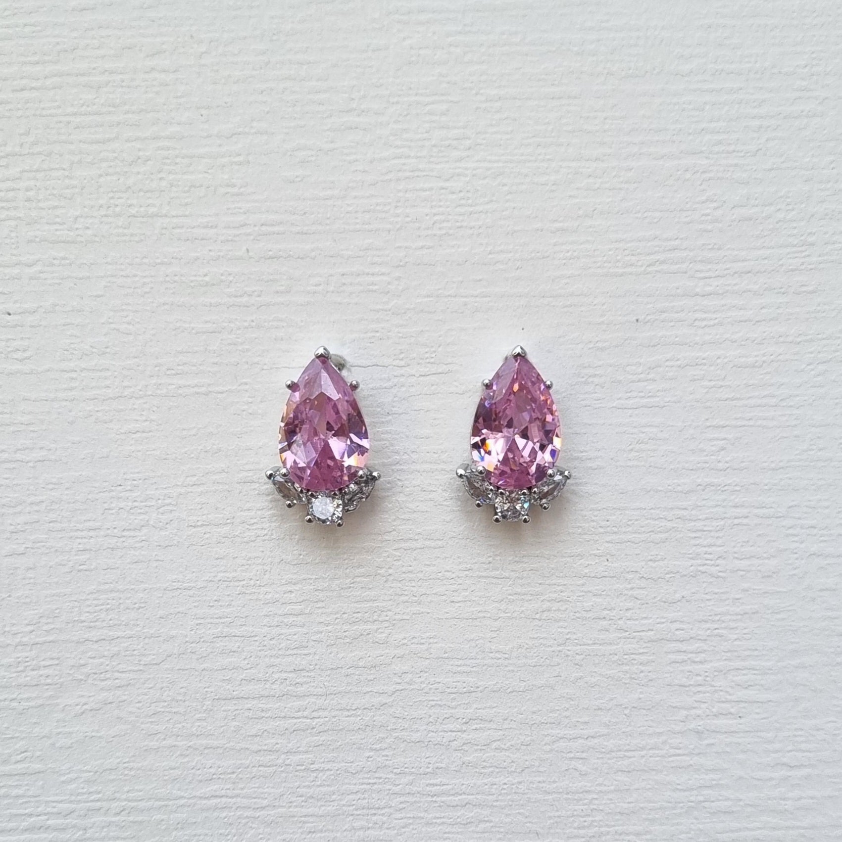 E290 Earrings