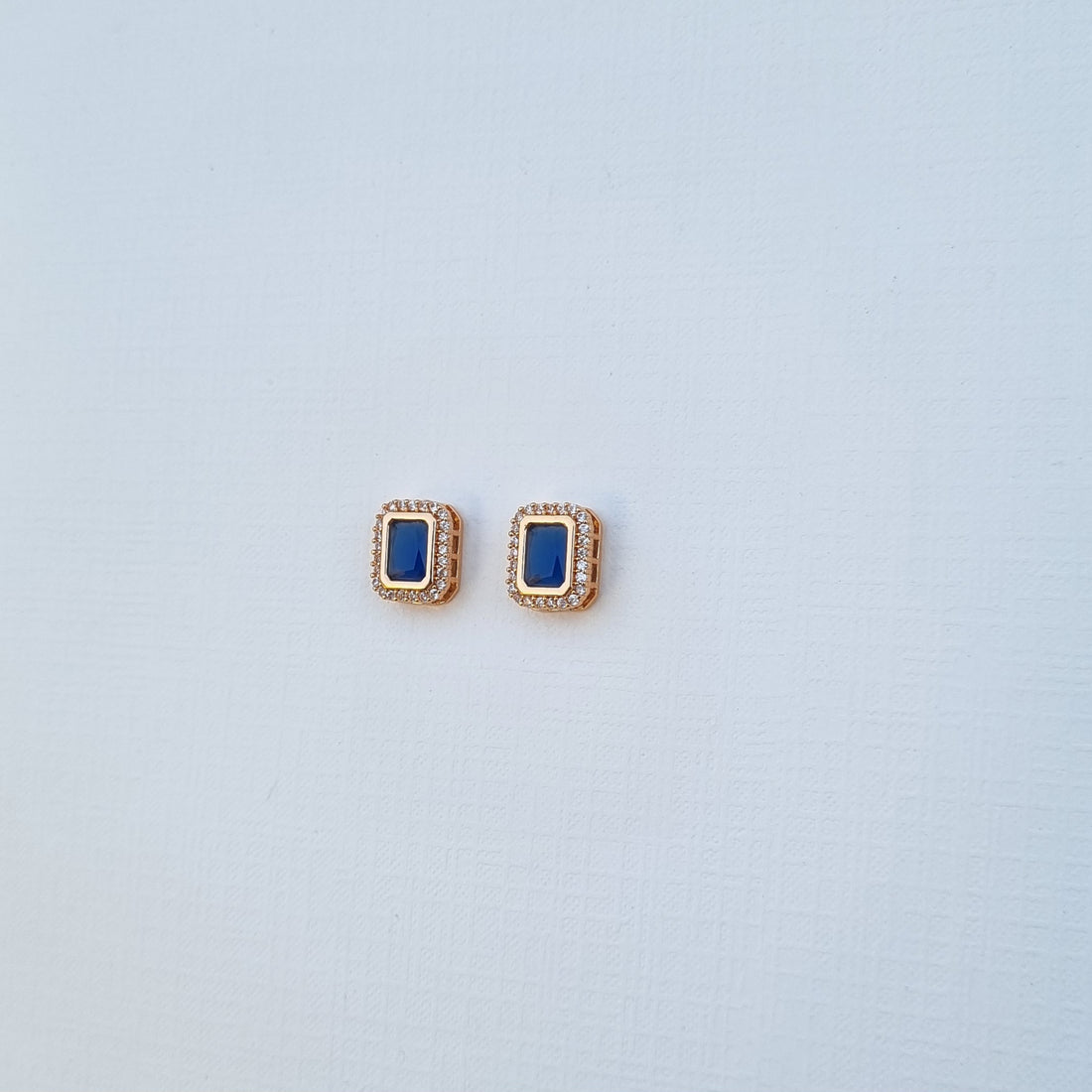 [S]E533 Earrings