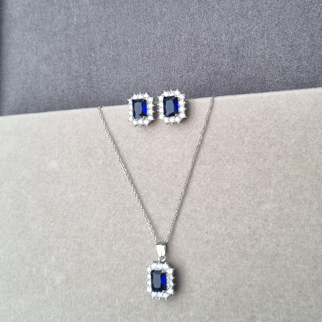 [H]S066 Jewelry Set