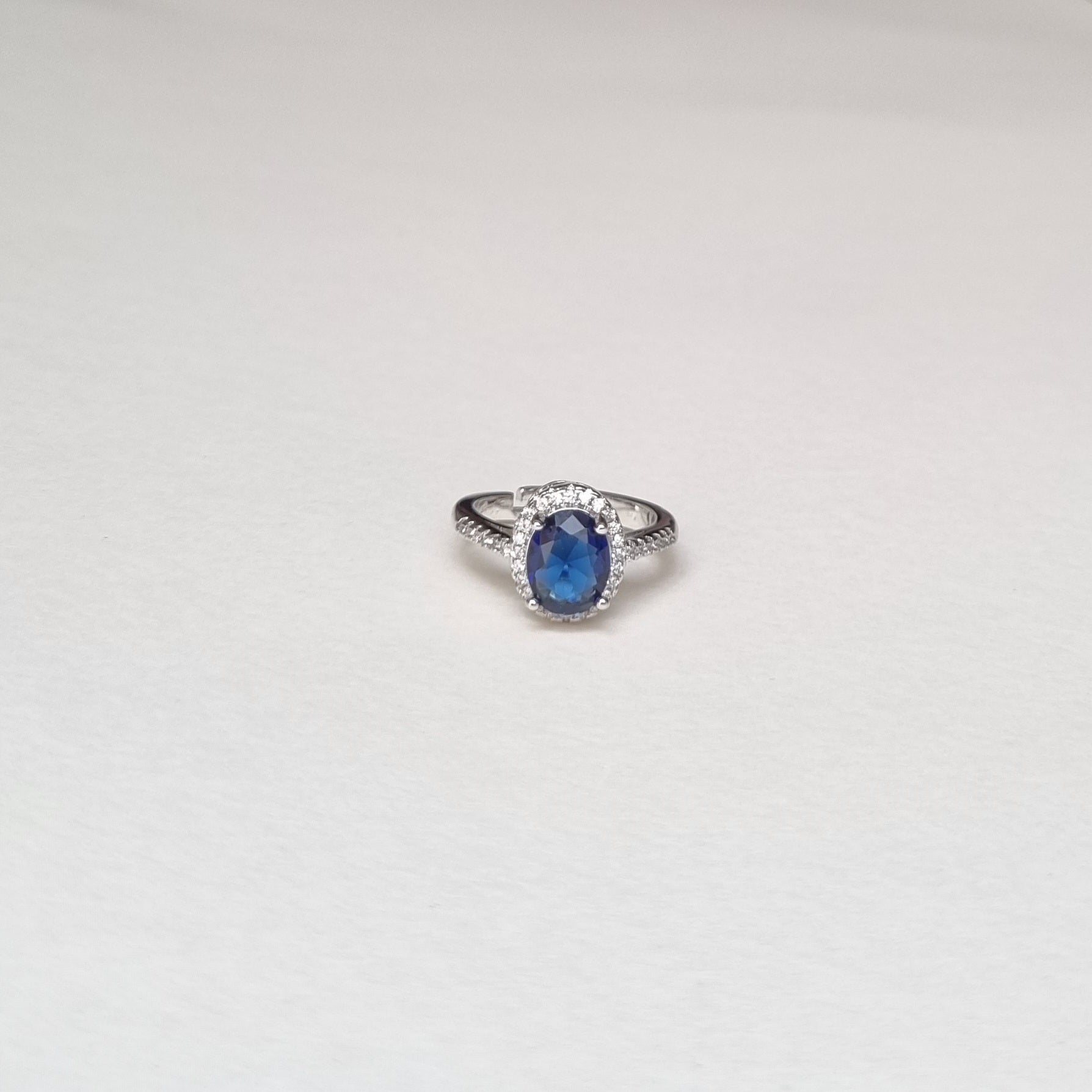 [M]R085 Ring