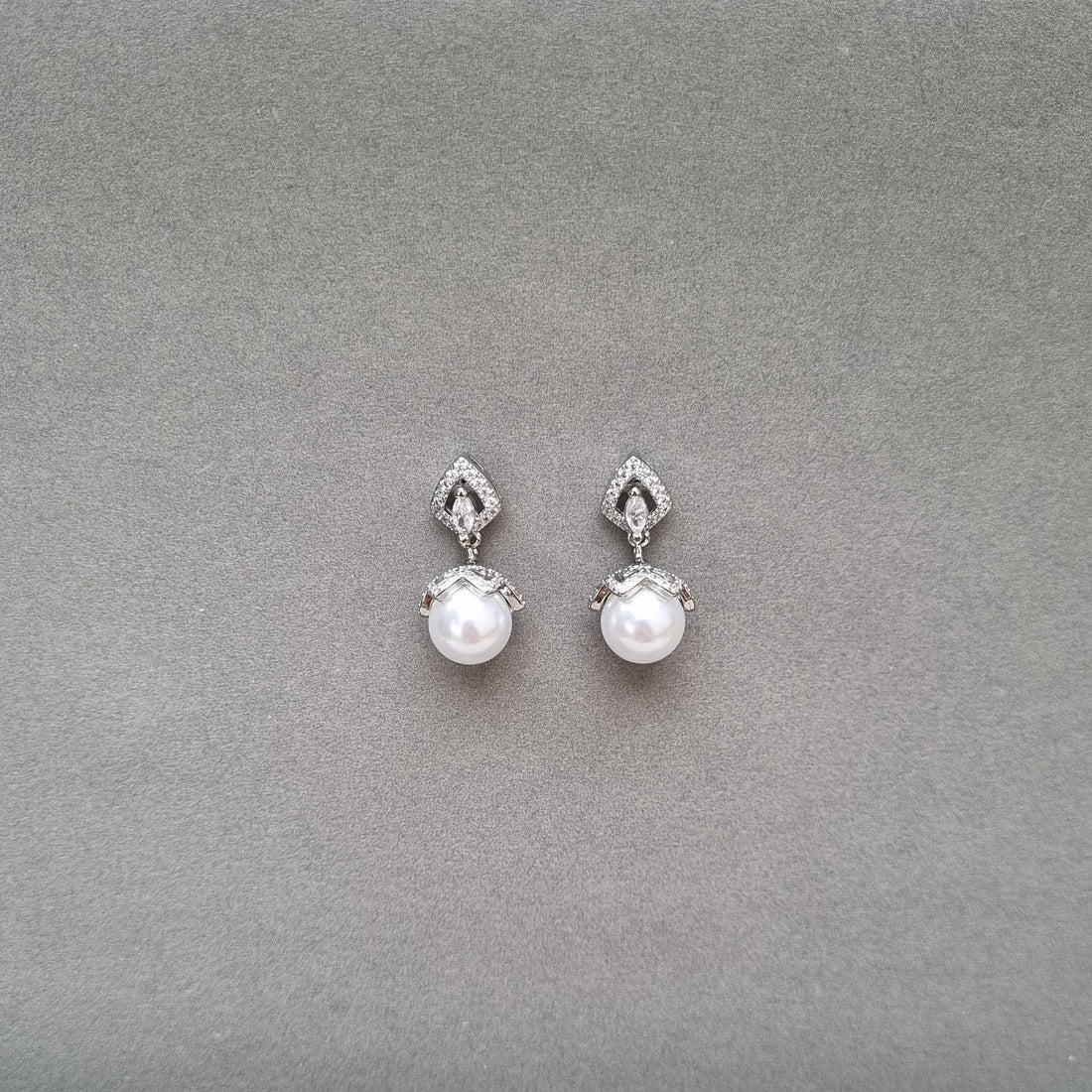 Acacia Pearl Earrings [S]E540