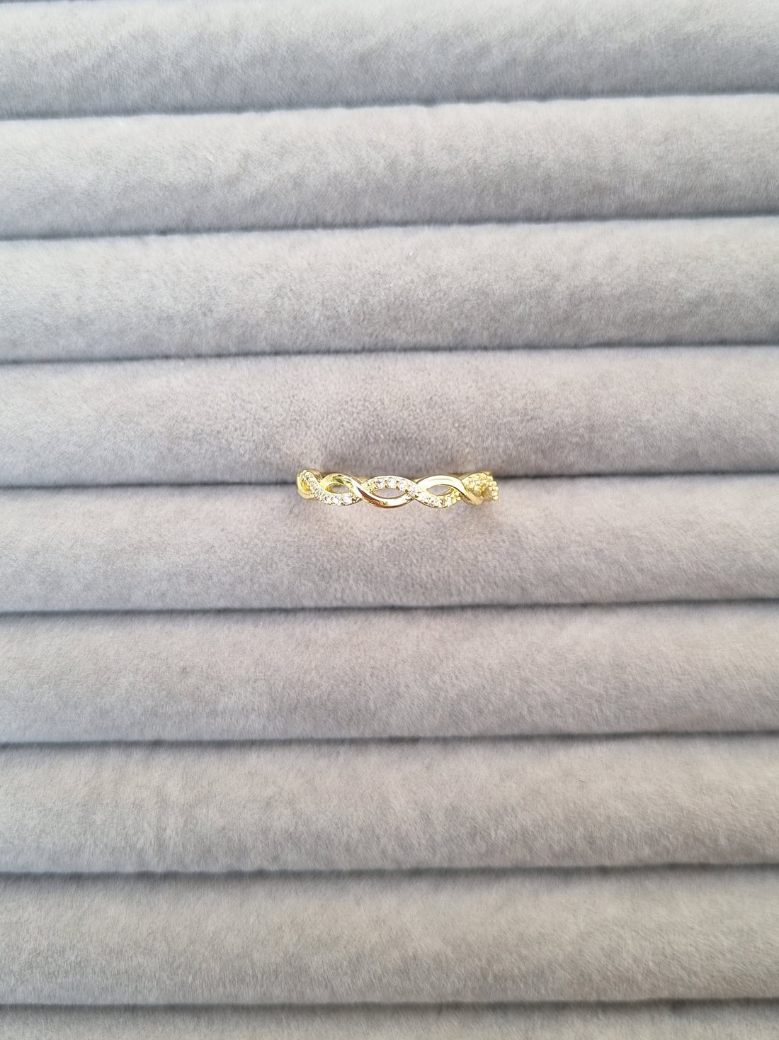 Golden Twist Ring [M]R102