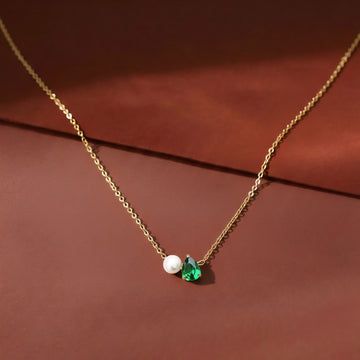 EMERALD AND PEARL ELEGANCE NECKLACE [H]N172