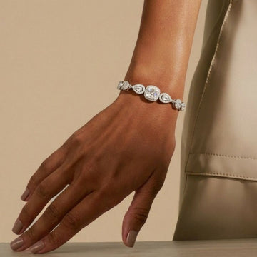 Diamond Halo Elegance Bracelet [S]B127