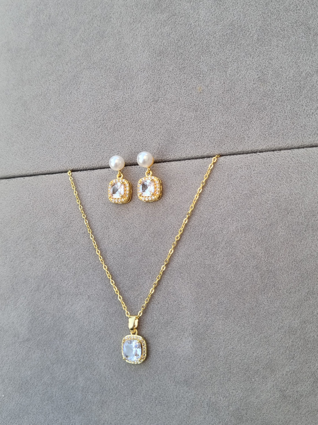 Pearl & Crystal Elegance Set [S]S068
