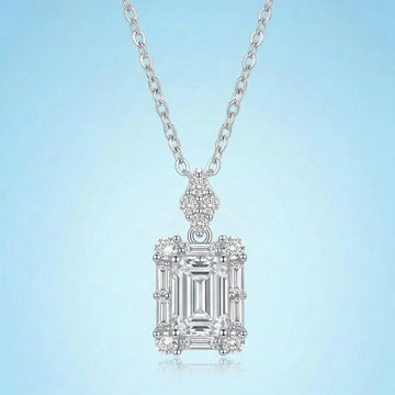 CRYSTAL ELEGANCE PENDANT WITH CHAIN [H]N156