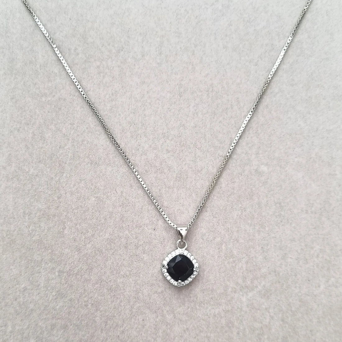 Black Diamond Matrix Necklace [S]N197