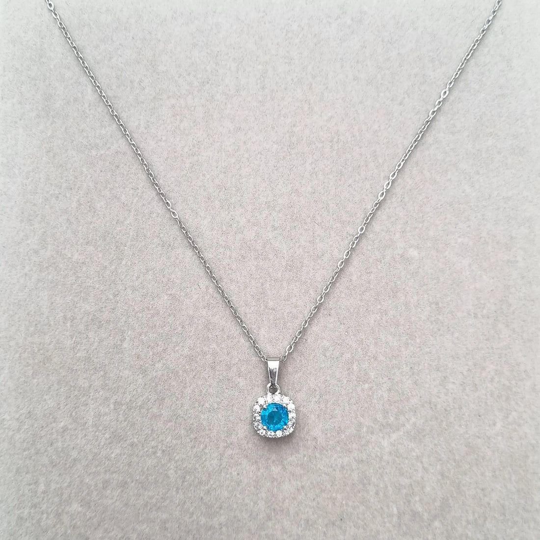 The Blue Lagoon Halo Necklace [H]N196