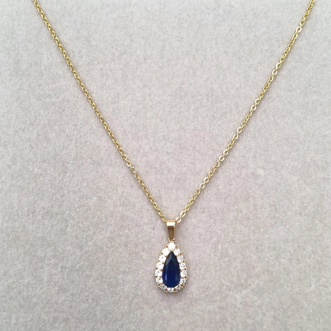 Imperial Sapphire Drop Necklace [H]N200