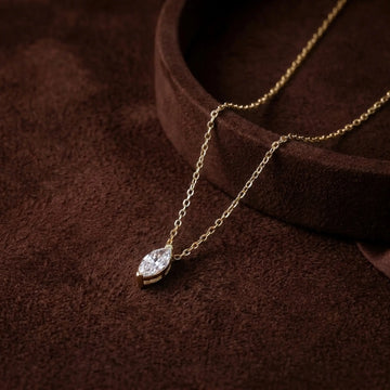 The Royal Leaf Solitaire Necklace [S]N189