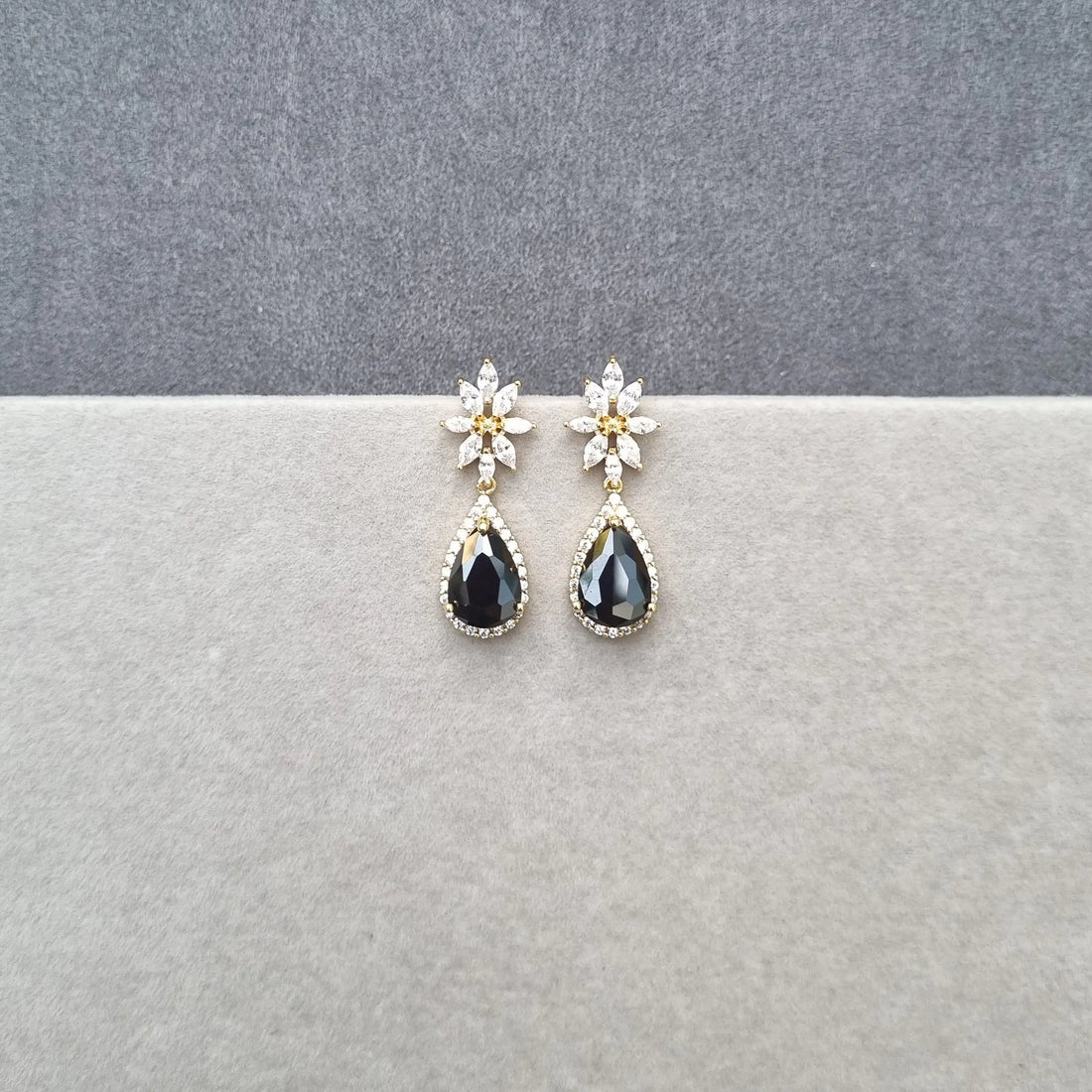 Midnight Dahlia Teardrop Earrings [A]E649