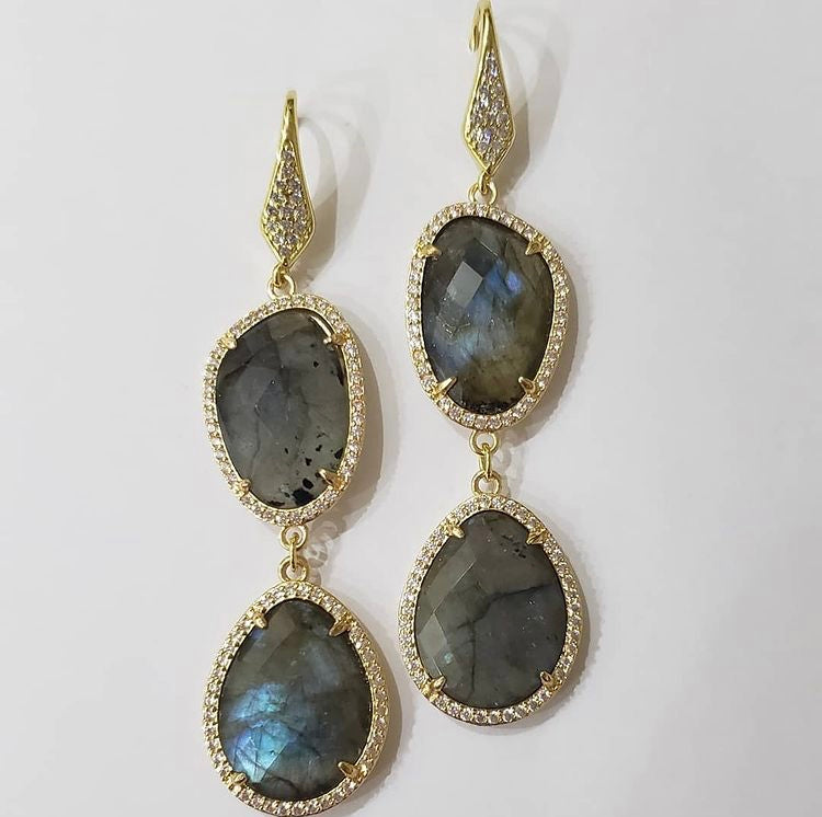 E014 Earrings