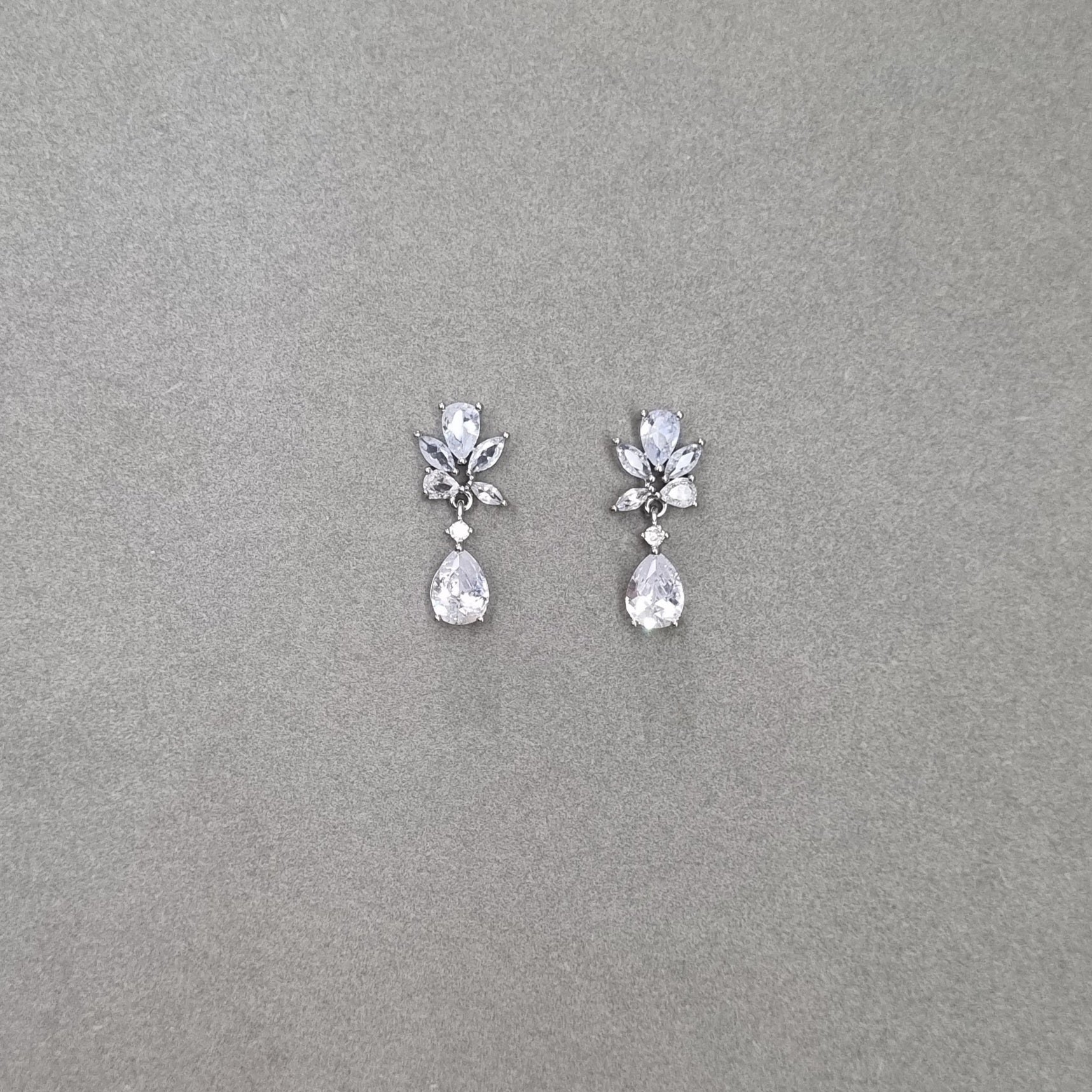 [H]E463 Earrings