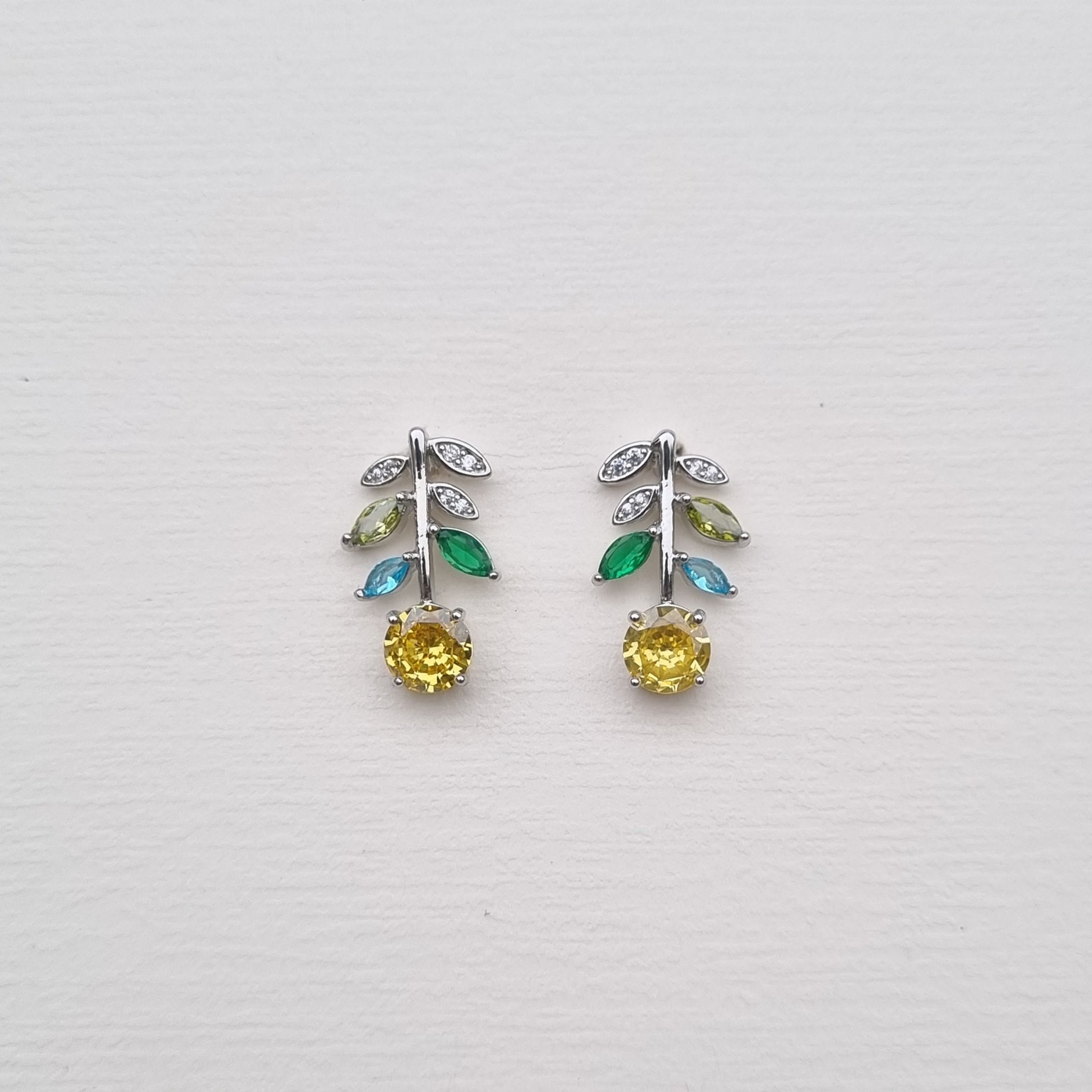 E472 Earrings