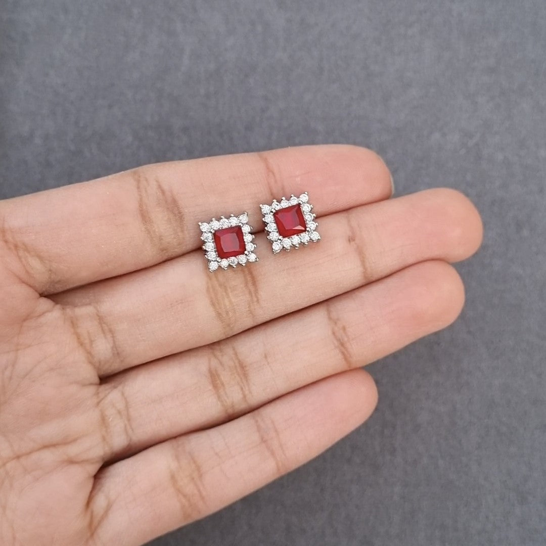 Scarlet Sparkle Stud Earrings [H]E563