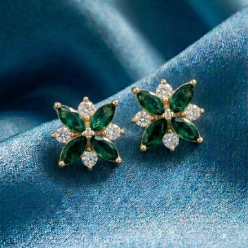 Emerald Blossom Stud Earrings [H]E570