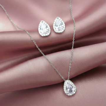 CRYSTAL TEARDROP EARRINGS AND NECKLACE SET S036