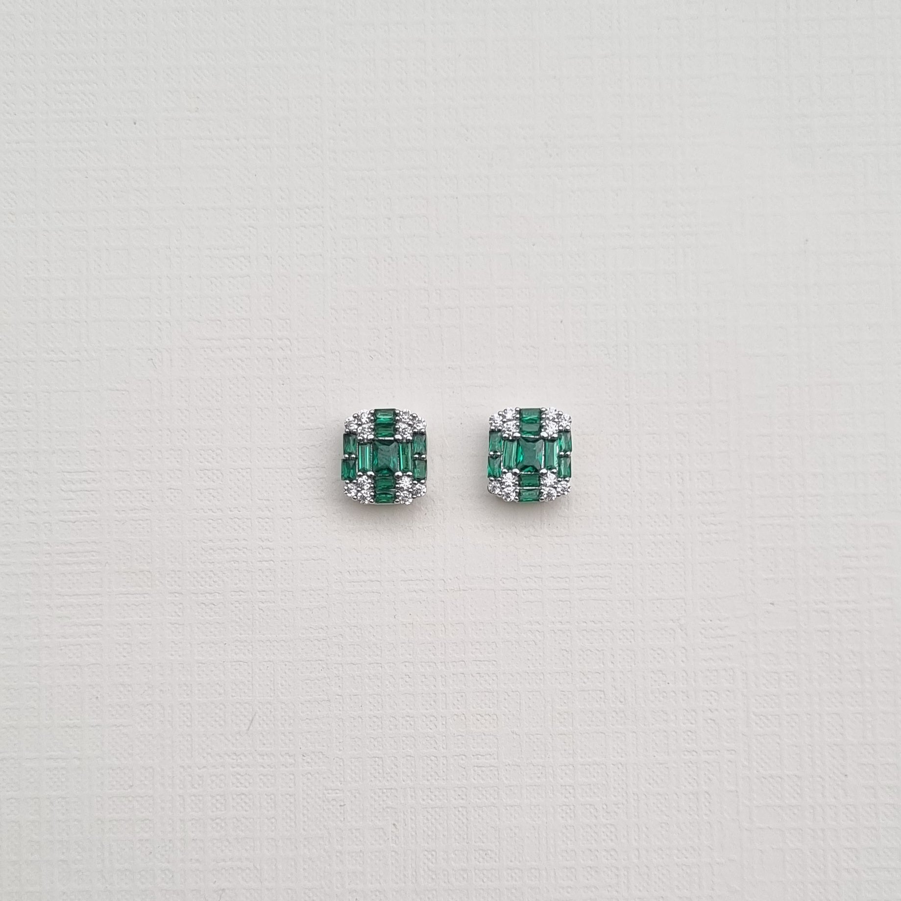 [S]E509 Earrings