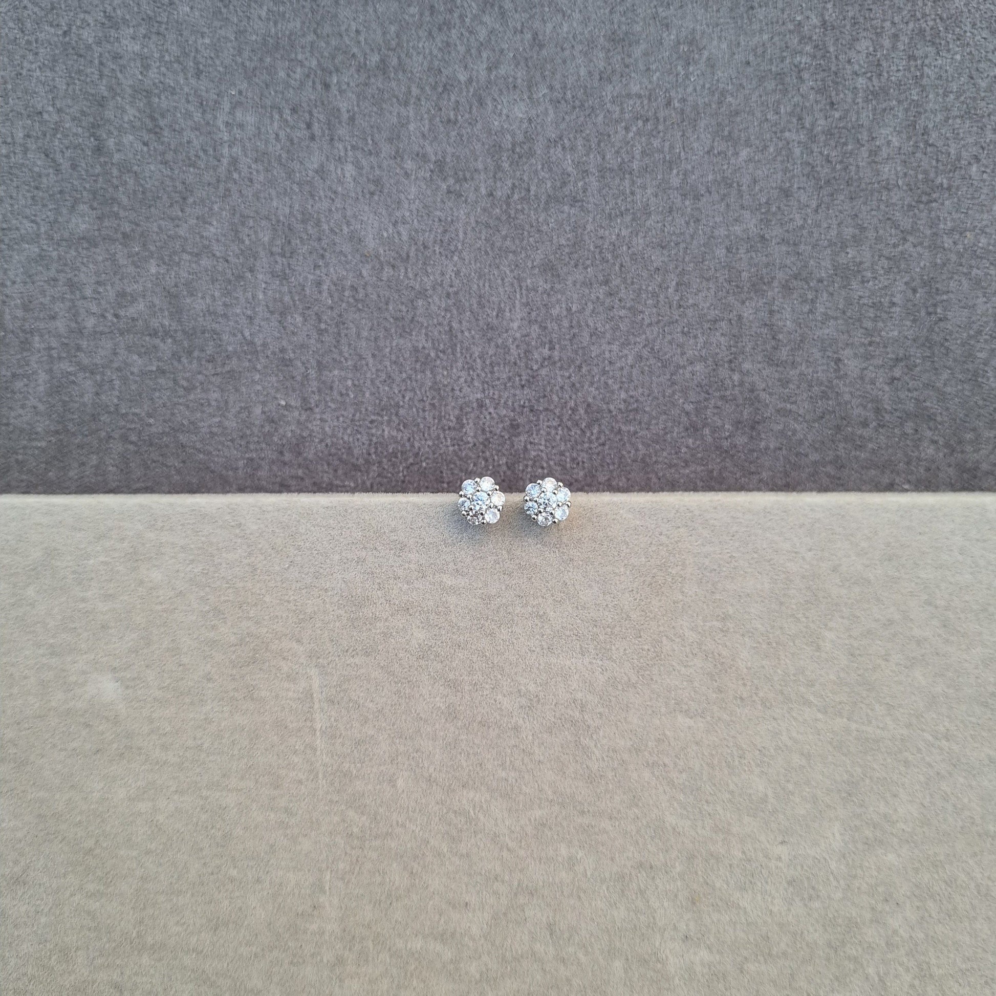 Glitz Cluster Mini Stud Earrings [H]E557 - Pastels