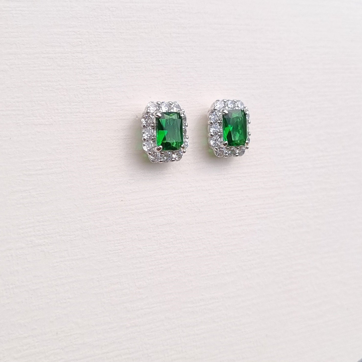 Jade-Glow Diamond-Rim Earrings [S]E537 - Pastels