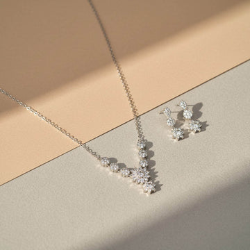 SILVER FLORAL EARRINGS AND NECKLACE SET [H]S064